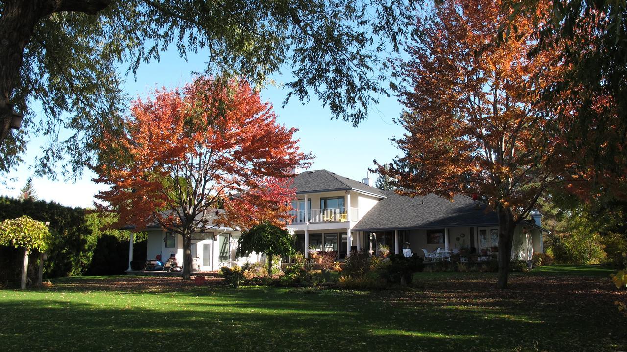 Lakeshore B&B Kelowna Exterior foto