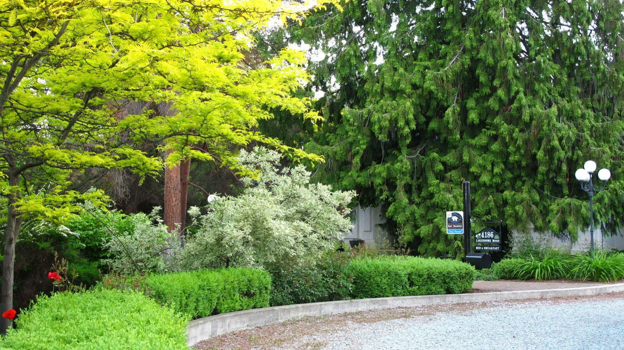 Lakeshore B&B Kelowna Exterior foto